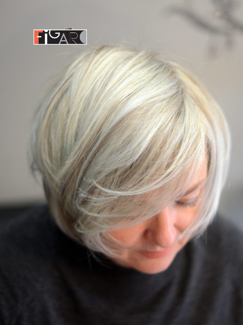 Bob cut platinume blonde by Elena Bogdanets Celebrity hair stylist